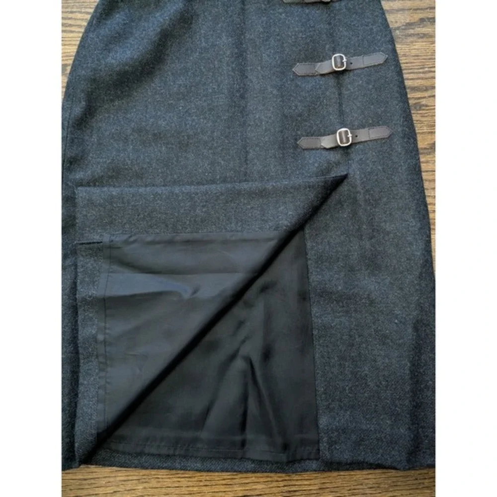 KORS Michael Kors Bergdorf Goodman Gray Wool Skirt Sz 6 Made Italy Buckles Metal